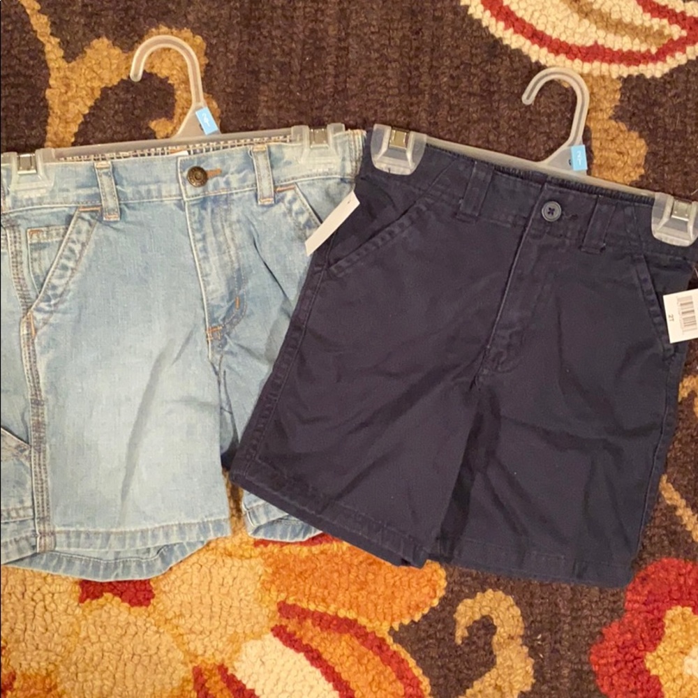 New with Tags- Old Navy Boys Shorts, 2T